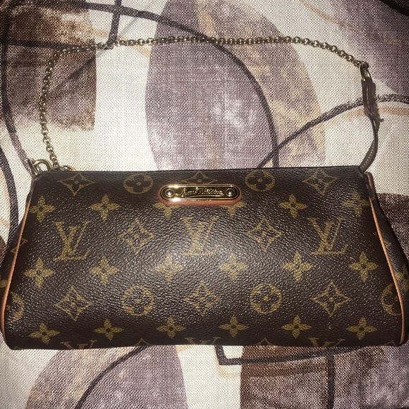 Louis Vuitton Handbags - 💯 Authentic Louis Vuitton Eva